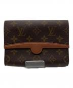 LOUIS VUITTONルイ ヴィトン）の古着「アルシュ ウエスト ポーチ」｜ブラウン