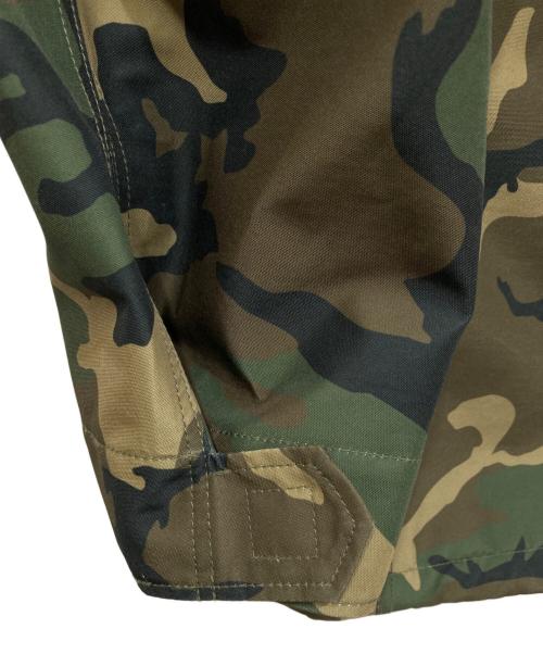 eYe COMME des GARCONS JUNYAWATANABE MAN（アイ コム デ ギャルソン ジュンヤ ワタナベ マン）eYe COMME des GARCONS JUNYAWATANABE MAN (アイ コム デ ギャルソン ジュンヤ ワタナベ マン) GORE-TEX PRINT LAMINATE JACKET オリーブ サイズ:Lの古着・服飾アイテム