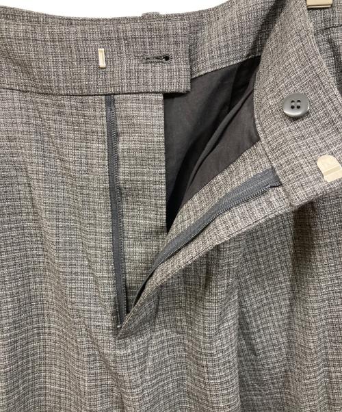 MAISON SPECIAL（メゾンスペシャル）MAISON SPECIAL (メゾンスペシャル) サイドホール2WAYパンツ グレー サイズ:SIZE 38の古着・服飾アイテム