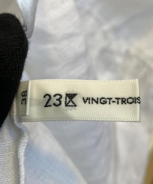 23区（ニジュウサンク）23区 (ニジュウサンク) LIBECO ティアード チュニック ブラウス ホワイト サイズ:SIZE 38の古着・服飾アイテム