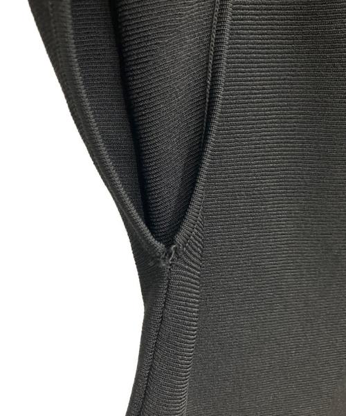23区（ニジュウサンク）23区 (ニジュウサンク) レーヨンポリエステルストレッチ フレア ニット ブラック サイズ:SIZE38の古着・服飾アイテム