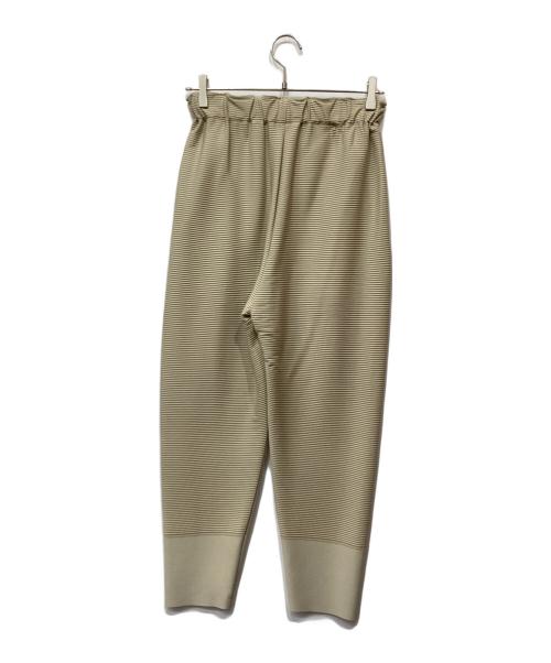 ISSEY MIYAKE（イッセイミヤケ）ISSEY MIYAKE (イッセイミヤケ) ピンストライプニットパンツ ベージュ サイズ: 1の古着・服飾アイテム