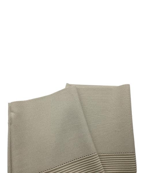 ISSEY MIYAKE（イッセイミヤケ）ISSEY MIYAKE (イッセイミヤケ) ピンストライプニットパンツ ベージュ サイズ: 1の古着・服飾アイテム