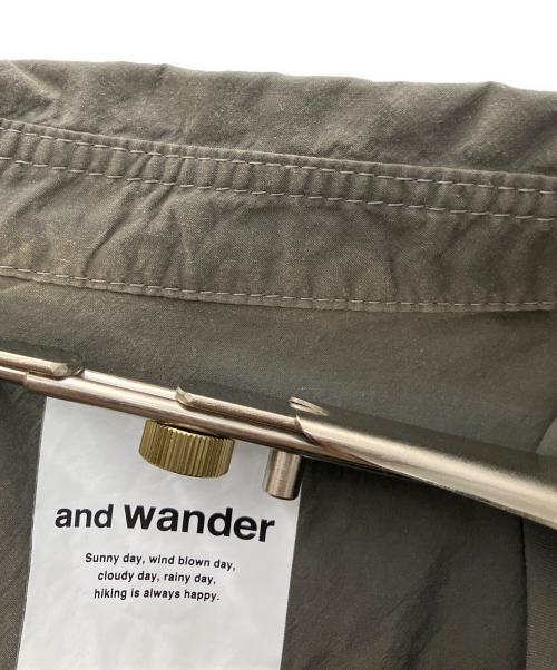 and wander（アンドワンダー）and wander (アンドワンダー) NAOKI ISHIKAWA THE VOID CORDURA shirt グレー サイズ:Lの古着・服飾アイテム