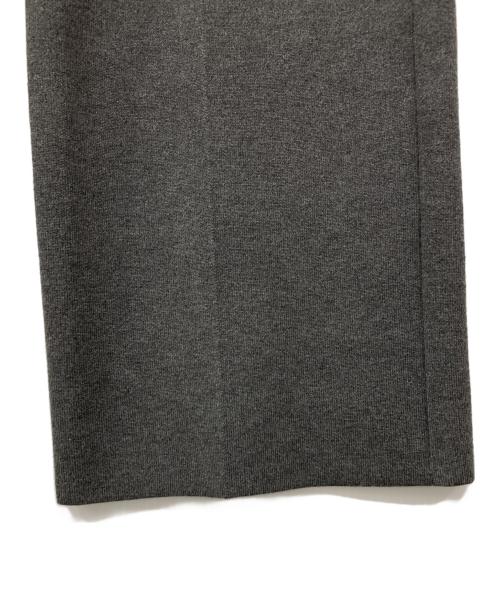 NAVE（ネイブ）NAVE (ネイブ) MOMOKO KAWAKAMI (モモコ カワカミ) コラボ ニットパンツ グレー サイズ:1 未使用品の古着・服飾アイテム