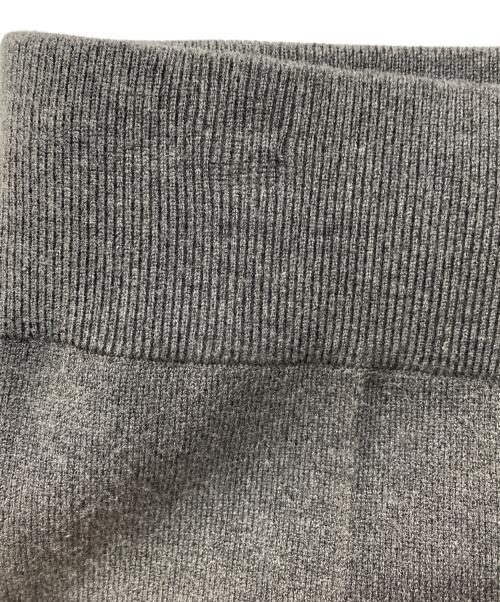 NAVE（ネイブ）NAVE (ネイブ) MOMOKO KAWAKAMI (モモコ カワカミ) コラボ ニットパンツ グレー サイズ:1 未使用品の古着・服飾アイテム