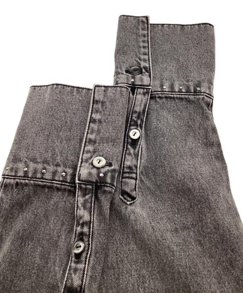 GRACE CONTINENTAL（（グレースコンチネンタル）GRACE CONTINENTAL (（グレースコンチネンタル) スタッズデニムシャツ ブラック サイズ:36 未使用品の古着・服飾アイテム