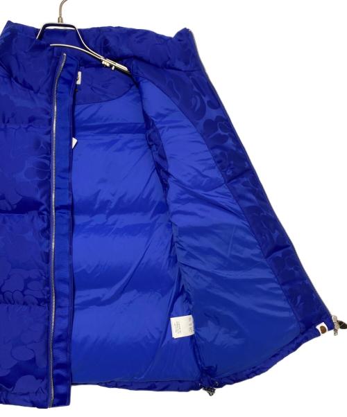 A BATHING APE（ア ベイシング エイプ）A BATHING APE (アベイシングエイプ) TONAL SOLID CAMO PUFFER DOWN VEST ブルー サイズ:Mの古着・服飾アイテム