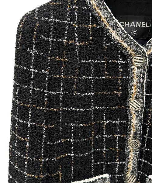 CHANEL（シャネル）CHANEL (シャネル) ノーカラーファンタジーツイードジャケット ブラック サイズ:36の古着・服飾アイテム