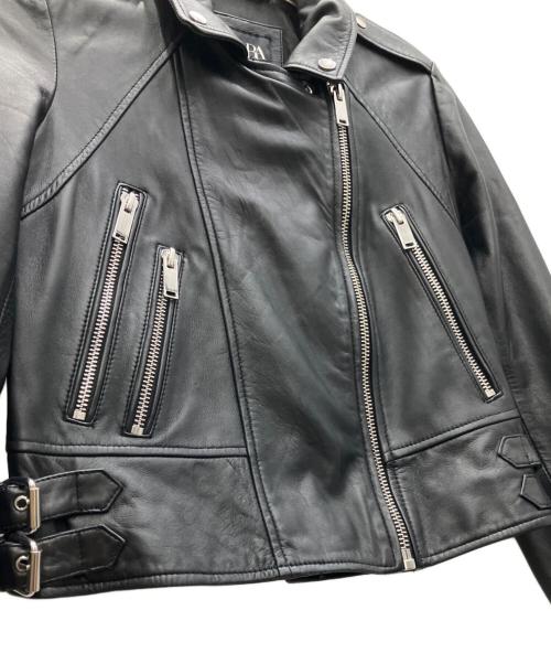 ZARA（ザラ）ZARA (ザラ) ラムレザージャケット ブラック サイズ:SIZEMの古着・服飾アイテム