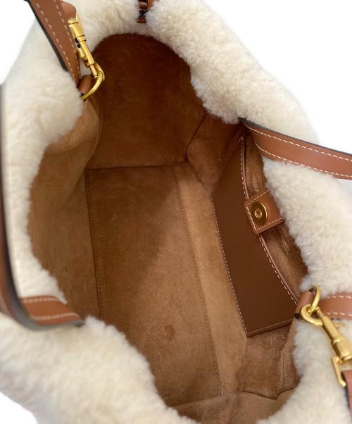 CELINE（セリーヌ）CELINE (セリーヌ) キュイル トリオンフ シアリング スモールドローストリング ベージュの古着・服飾アイテム