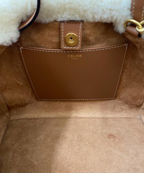 CELINE（セリーヌ）CELINE (セリーヌ) キュイル トリオンフ シアリング スモールドローストリング ベージュの古着・服飾アイテム