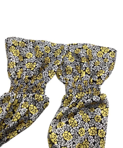 allureville（アルアバイル）allureville (アルアバイル) プチフルールプリントブラウス イエロー サイズ:2 未使用品の古着・服飾アイテム