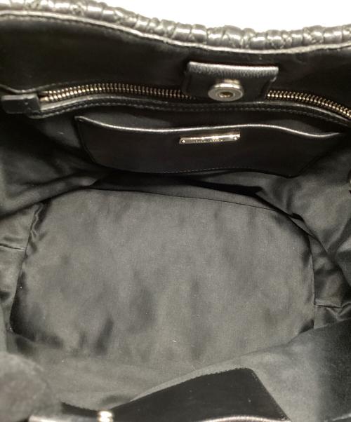 MIU MIU（ミュウミュウ）MIU MIU (ミュウミュウ) ナッパクリスタル ブラックの古着・服飾アイテム