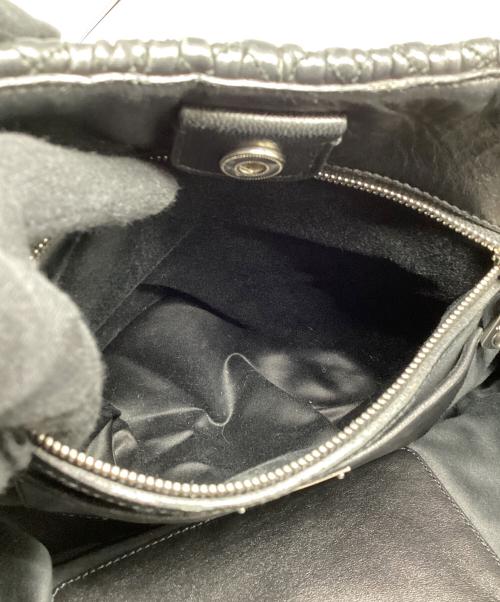 MIU MIU（ミュウミュウ）MIU MIU (ミュウミュウ) ナッパクリスタル ブラックの古着・服飾アイテム