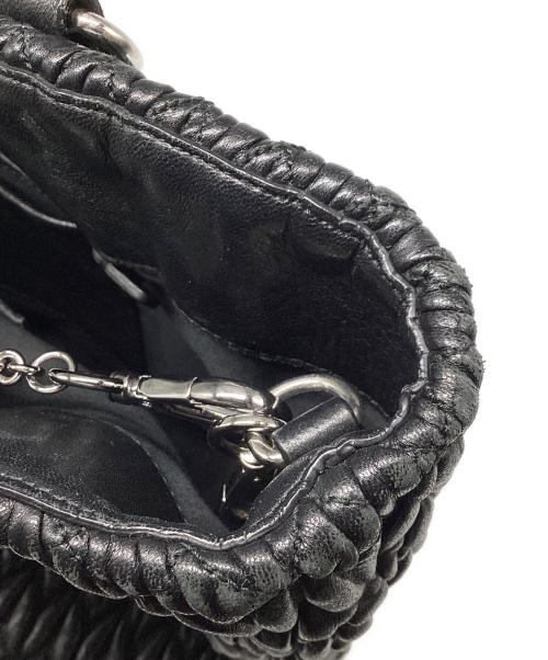 MIU MIU（ミュウミュウ）MIU MIU (ミュウミュウ) ナッパクリスタル ブラックの古着・服飾アイテム