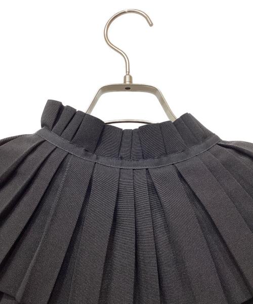 MECRE（メクル）MECRE (メクル) プリーツネック クロップドブラウス ブラック サイズ:Freeの古着・服飾アイテム