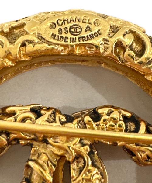 CHANEL（シャネル）CHANEL (シャネル) 溶岩ココマークサークルブローチ ゴールド サイズ:-の古着・服飾アイテム