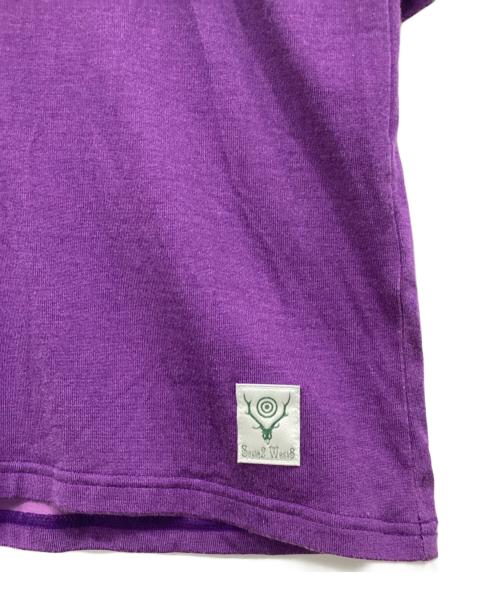 South2 West8（サウスツー ウエストエイト）South2 West8 (サウスツー ウエストエイト) Hockey Tee/OT606 パープル サイズ:SIZE Lの古着・服飾アイテム