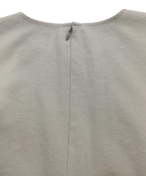 DUAL VIEW（デュアルヴュー）DUAL VIEW (デュアルヴュー) ノースリーブワンピース グレー サイズ:40 未使用品の古着・服飾アイテム