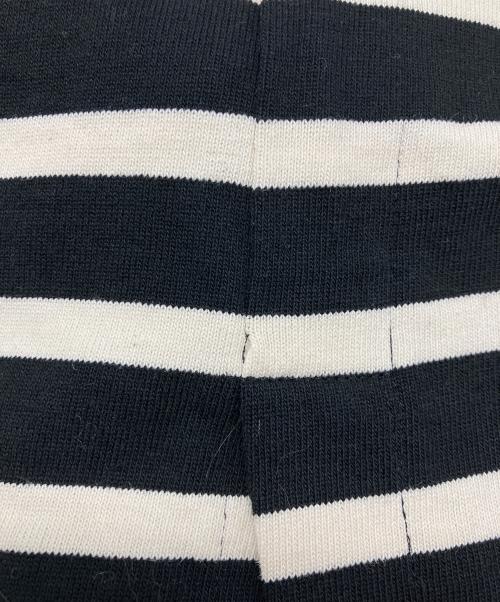 LE PHIL（ル フィル）LE PHIL (ル フィル) バックスリットラスティックジャージープルオーバーカットソー ブラック サイズ:FREEの古着・服飾アイテム