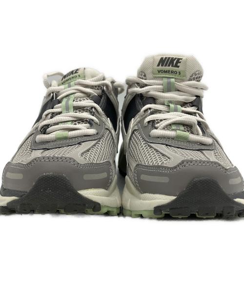 NIKE（ナイキ）NIKE (ナイキ) W ZOOM VOMERO 5 グレー サイズ:23.5の古着・服飾アイテム