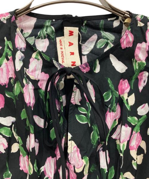 MARNI（マルニ）MARNI (マルニ) ネックリボンプリントワンピース ブラック サイズ:38の古着・服飾アイテム