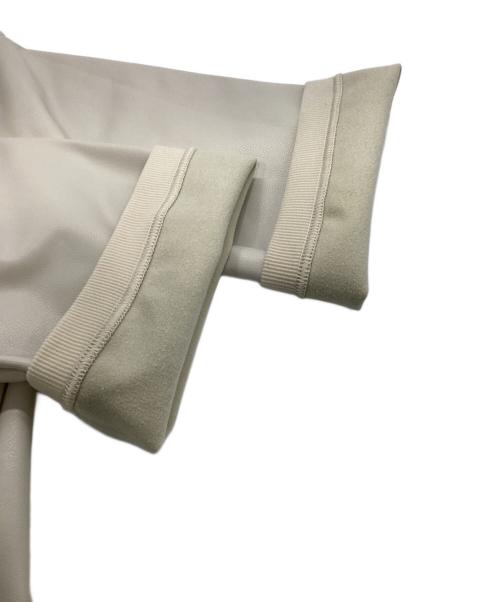 COGTHEBIGSMOKE（コグザビッグスモーク）COGTHEBIGSMOKE (コグザビッグスモーク) ヴィーガンレザートップス ベージュ サイズ:表記無しの古着・服飾アイテム