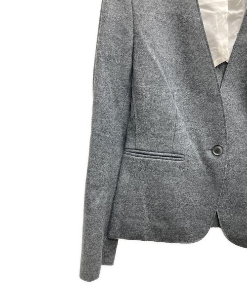 Decade BEIGE（ディケイドベイジ）DECADE BEIGE (ディケイドベイジ) CORBYノーカラージャケット グレー サイズ:30の古着・服飾アイテム