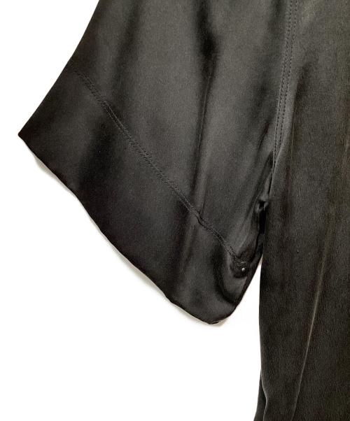 Oblada（オブラダ）Oblada (オブラダ) SILK TEE ブラック サイズ:Free 未使用品の古着・服飾アイテム