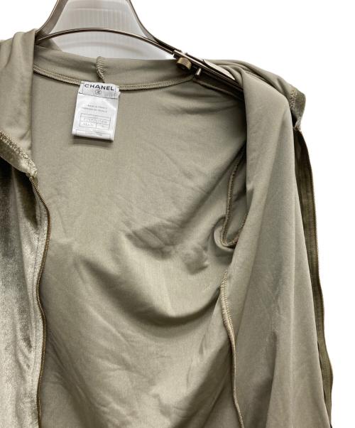 CHANEL（シャネル）CHANEL (シャネル) ベロアジップパーカー カーキ サイズ:36の古着・服飾アイテム