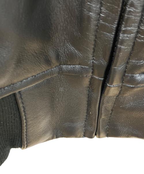 AVIREX（アヴィレックス）AVIREX (アヴィレックス) TRACK LEATHER JACKET ブラック サイズ:XLの古着・服飾アイテム