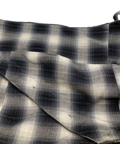 MAISON SPECIAL（メゾンスペシャル）MAISON SPECIAL (メゾンスペシャル) Button Slit Checkered Camisole Maxidresses ブラック サイズ:36の古着・服飾アイテム