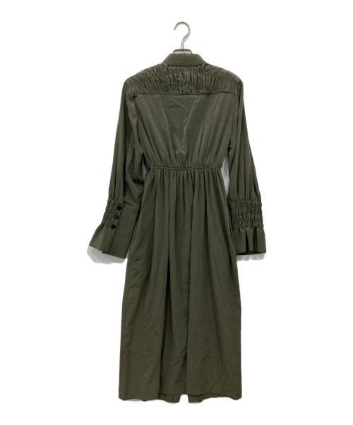 AKIRA NAKA（アキラナカ）AKIRA NAKA (アキラナカ) Susanita shirring shirt dress KH カーキ サイズ:1の古着・服飾アイテム