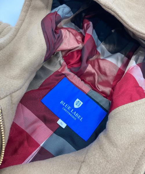 BLUE LABEL CRESTBRIDGE（ブルーレーベルクレストブリッジ）BLUE LABEL CRESTBRIDGE (ブルーレーベルクレストブリッジ) ダッフルコート ベージュ サイズ:36の古着・服飾アイテム