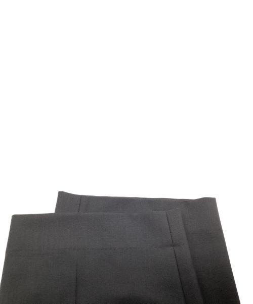 MARKAWARE（マーカウェア）MARKAWARE (マーカウェア) ONE TUCK TAPERED TROUSERS グレー サイズ:2の古着・服飾アイテム
