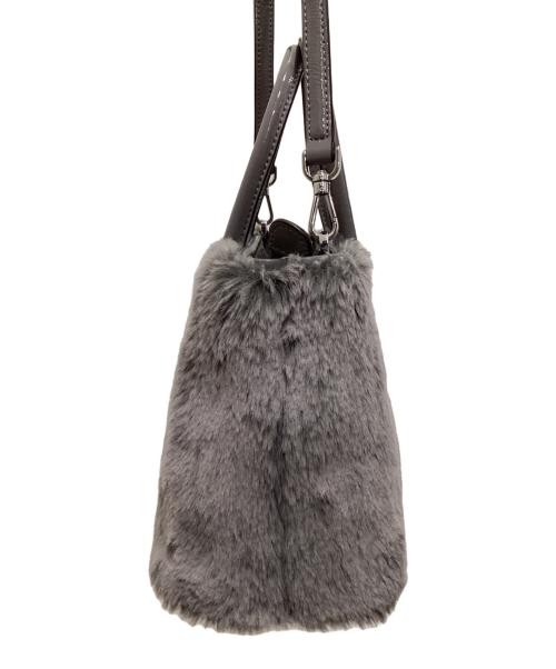 Kate Spade（ケイトスペード）Kate Spade (ケイトスペード) ファーハンドバッグ グレーの古着・服飾アイテム