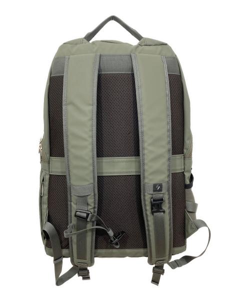 CIE（シー）CIE (シー) GRID3 BACKPACK-04 カーキの古着・服飾アイテム