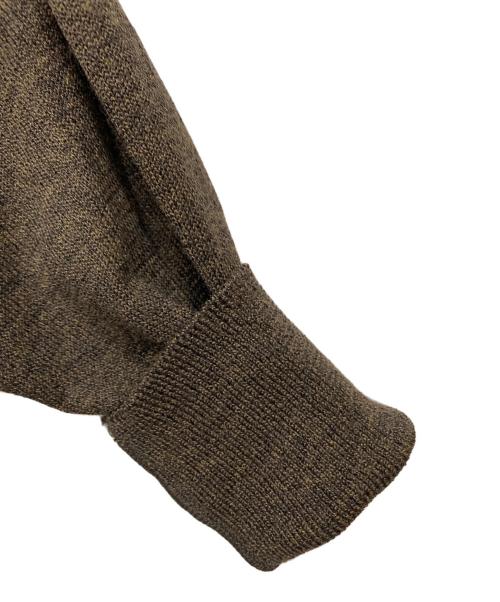 MUSE de Deuxieme Classe（ミューズ ドゥーズィエム クラス）MUSE de Deuxieme Classe (ミューズ ドゥーズィエム クラス) URBAN Vネックプルオーバー ブラウン サイズ:Freeの古着・服飾アイテム