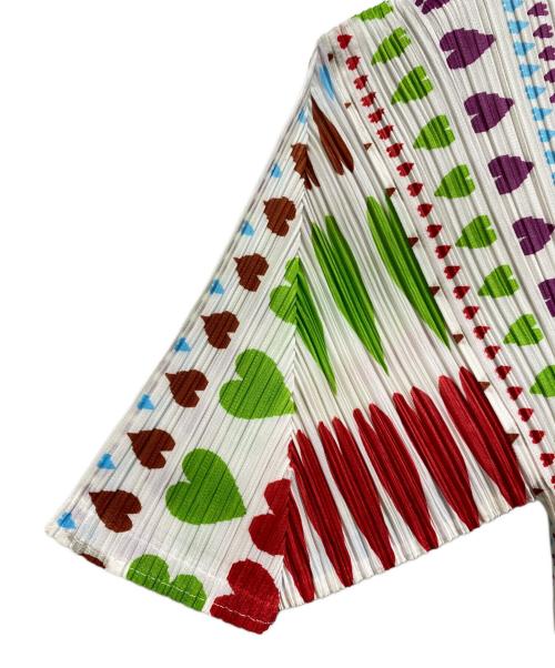 PLEATS PLEASE（プリーツプリーズ）PLEATS PLEASE (プリーツプリーズ) ハート柄半袖プリーツシャツ ホワイト サイズ:3の古着・服飾アイテム