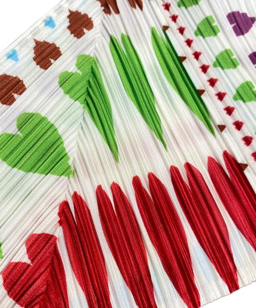 PLEATS PLEASE（プリーツプリーズ）PLEATS PLEASE (プリーツプリーズ) ハート柄半袖プリーツシャツ ホワイト サイズ:3の古着・服飾アイテム