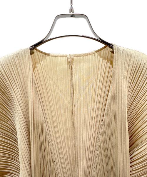 PLEATS PLEASE（プリーツプリーズ）PLEATS PLEASE (プリーツプリーズ) プリーツカーディガン ベージュ サイズ:4の古着・服飾アイテム