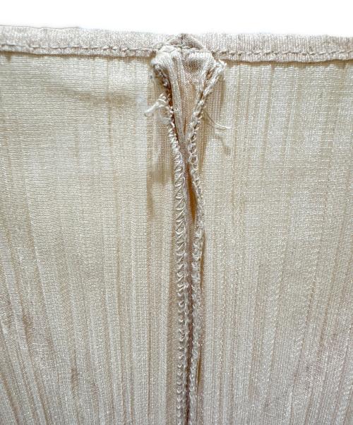 PLEATS PLEASE（プリーツプリーズ）PLEATS PLEASE (プリーツプリーズ) プリーツカーディガン ベージュ サイズ:4の古着・服飾アイテム