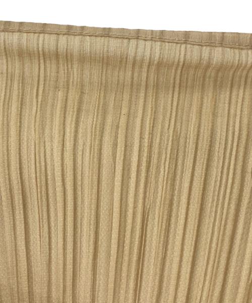 PLEATS PLEASE（プリーツプリーズ）PLEATS PLEASE (プリーツプリーズ) ハイネックプリーツブラウス ベージュ サイズ:4の古着・服飾アイテム