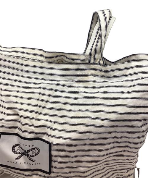 ANYA HINDMARCH（アニヤ・ハインドマーチ）ANYA HINDMARCH (アニヤハインドマーチ) 2WAYバッグ/カットワーク マキシジップ サッチェル ブラウンの古着・服飾アイテム