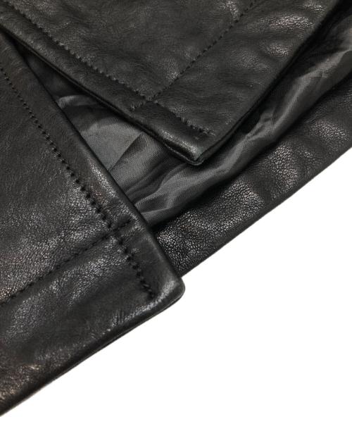 COMOLI（コモリ）COMOLI (コモリ) ラムレザーコート ブラック サイズ:3の古着・服飾アイテム