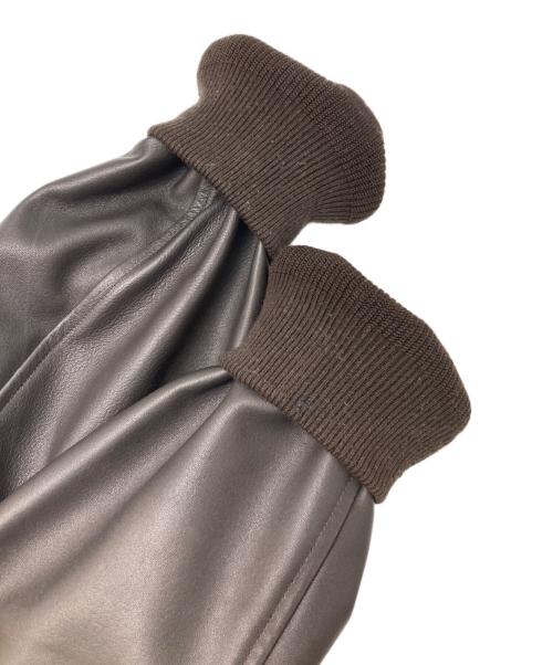 COMOLI（コモリ）COMOLI (コモリ) シープスキンA-2ジャケット ブラウン サイズ:3の古着・服飾アイテム