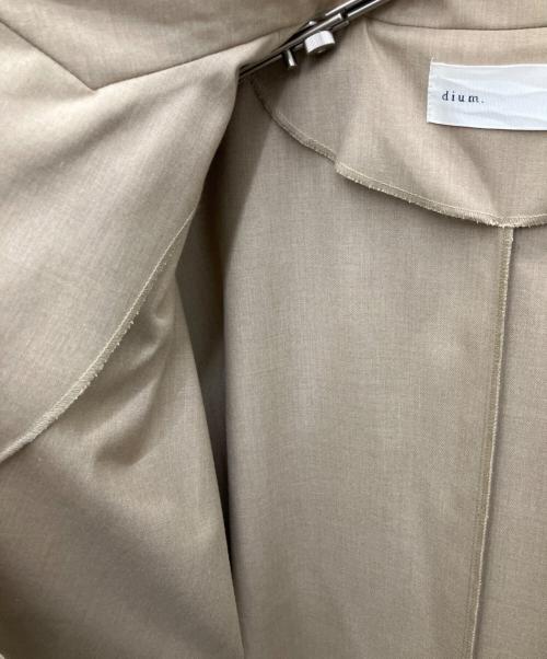 dium（-）dium (-) ハーフトレンチコート ベージュ サイズ:FREEの古着・服飾アイテム