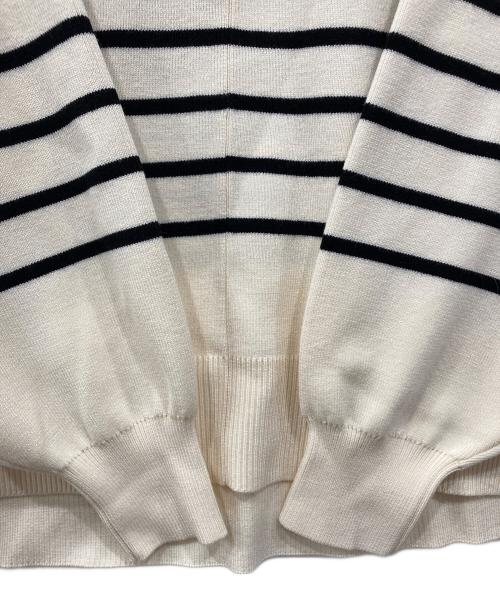 Emma Taylor（エマテイラー）Emma Taylor (エマテイラー) フロント2wayニットプルオーバー ホワイト サイズ:Freeの古着・服飾アイテム