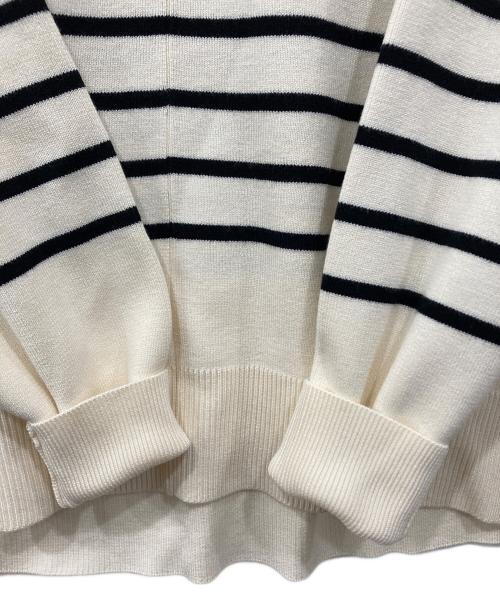 Emma Taylor（エマテイラー）Emma Taylor (エマテイラー) フロント2wayニットプルオーバー ホワイト サイズ:Freeの古着・服飾アイテム